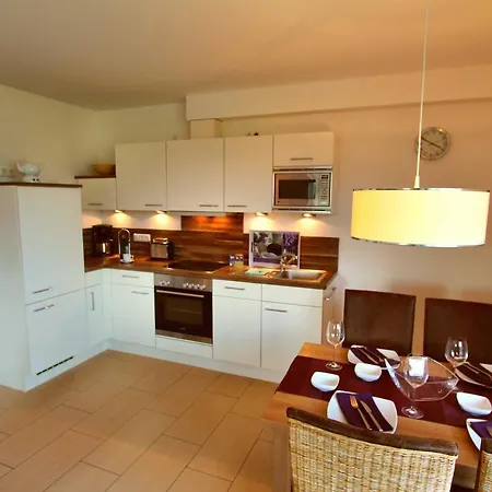 Haus Bellevue _ Eg_fewo * 高恩莱宾